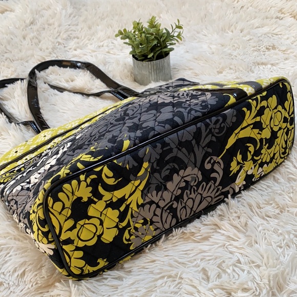 π2X HPπ Vera Bradley Zippidy Tote π Baroque Pattern - Picture 11 of 16